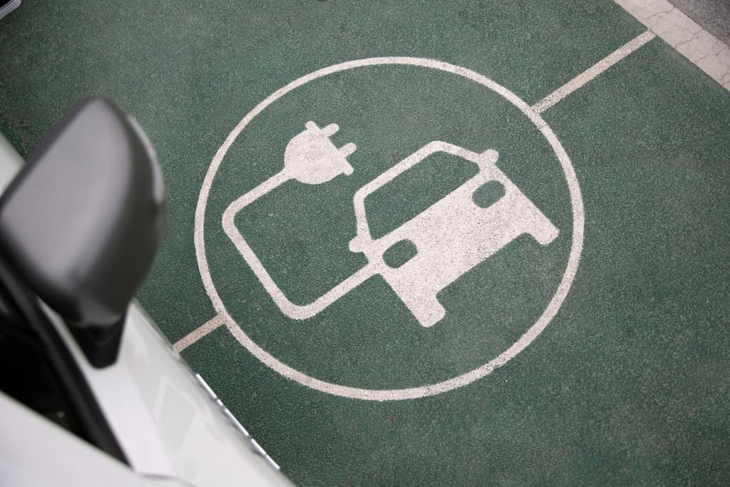 cuanto dura la bateria de un coche electrico